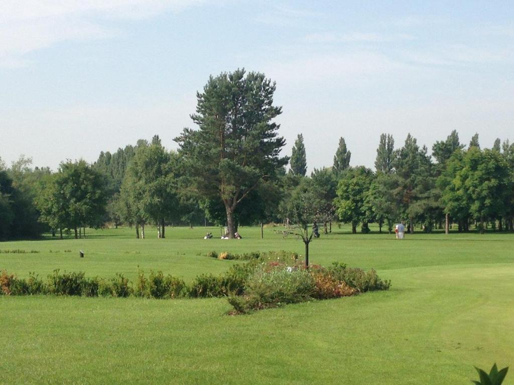 Calderfields Golf & Country Club 호텔 월솔 외부 사진